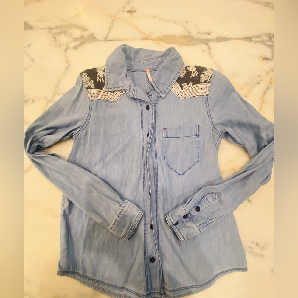 FREE PEOPLE Denim Longsleeve